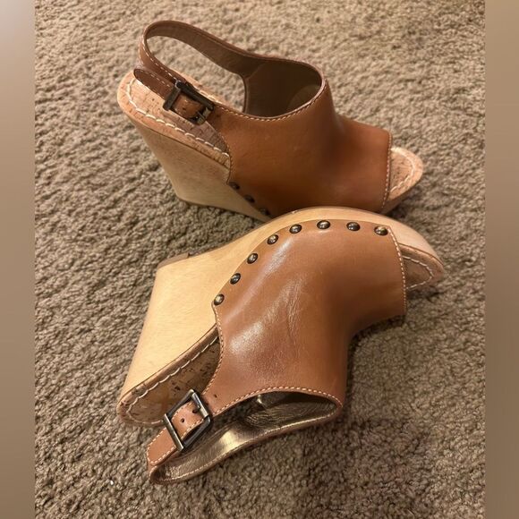 SAM EDELMAN CAMILLA LEATHER UPPER ADJUSTABLE BUCKLE WOODEN WEDGE HEEL SIZE 6 - Picture 3 of 8